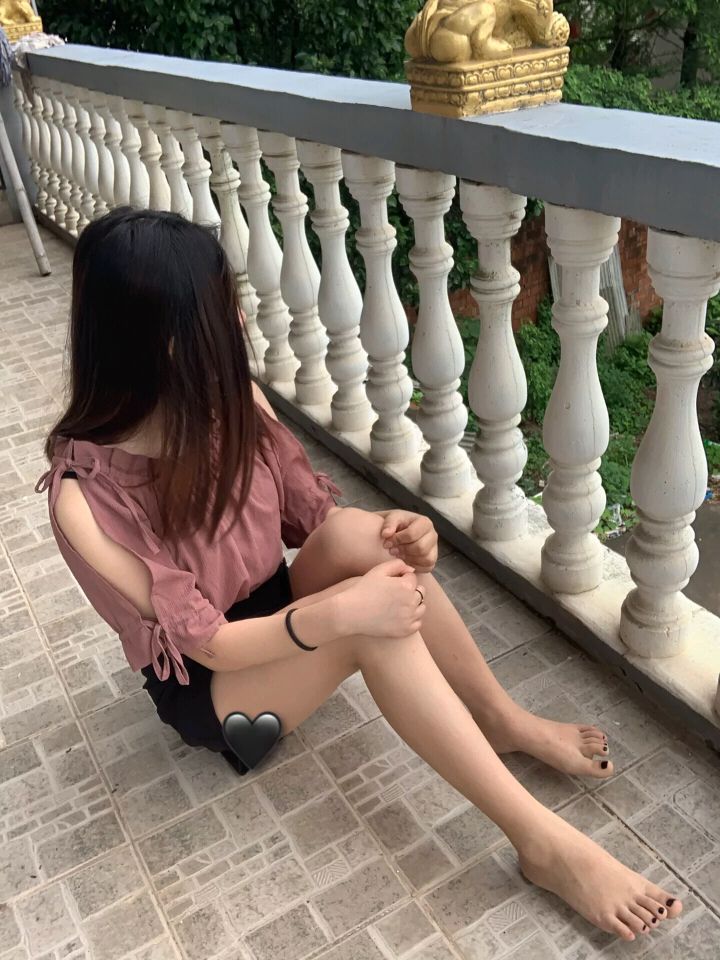 什么最麗 唯有玉足