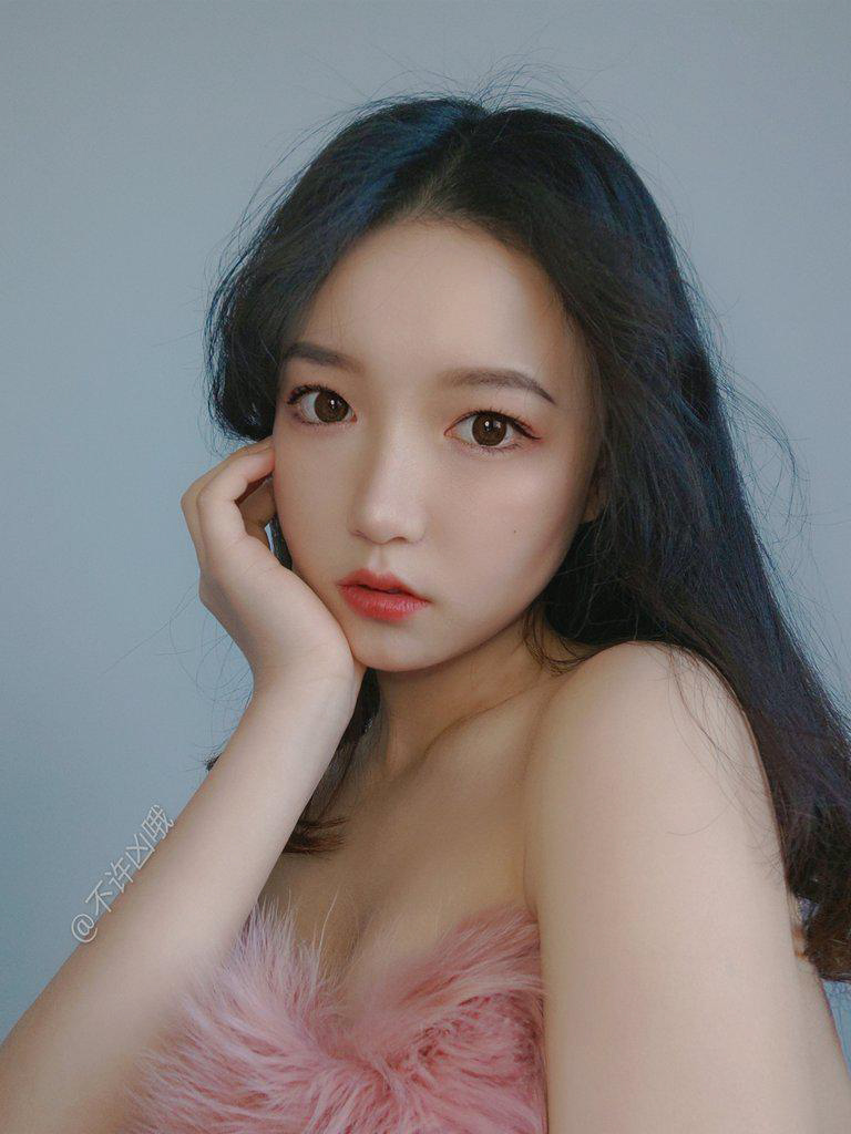 有一個可愛性感的日本女友是什么樣的體驗？