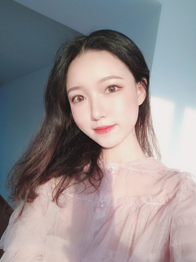 有一個可愛性感的日本女友是什么樣的體驗？