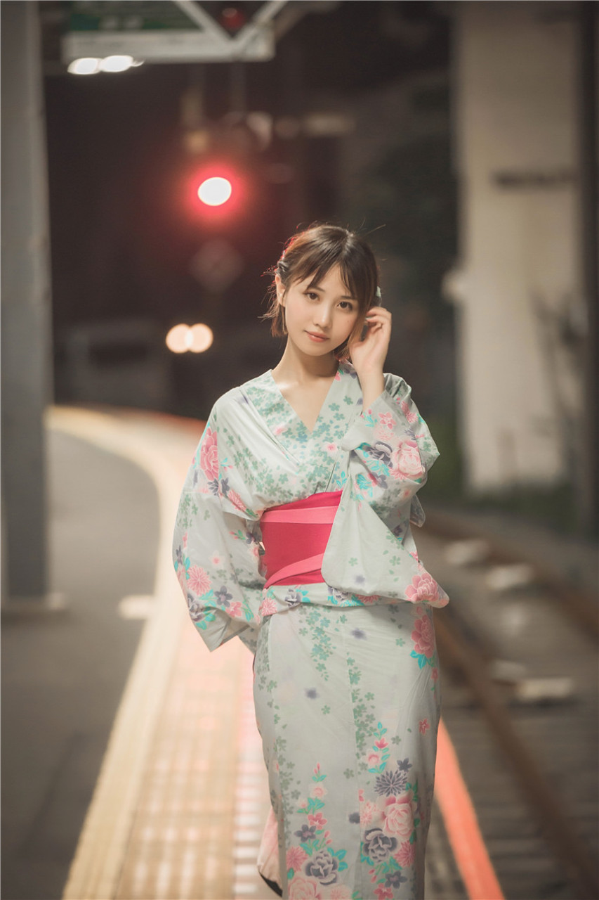 清純少女美麗私房照
