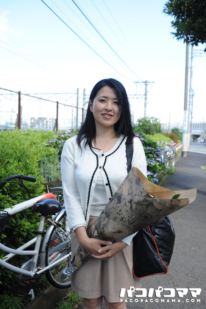 極品巨乳美熟女31歲，這個年齡正是有味道的時候