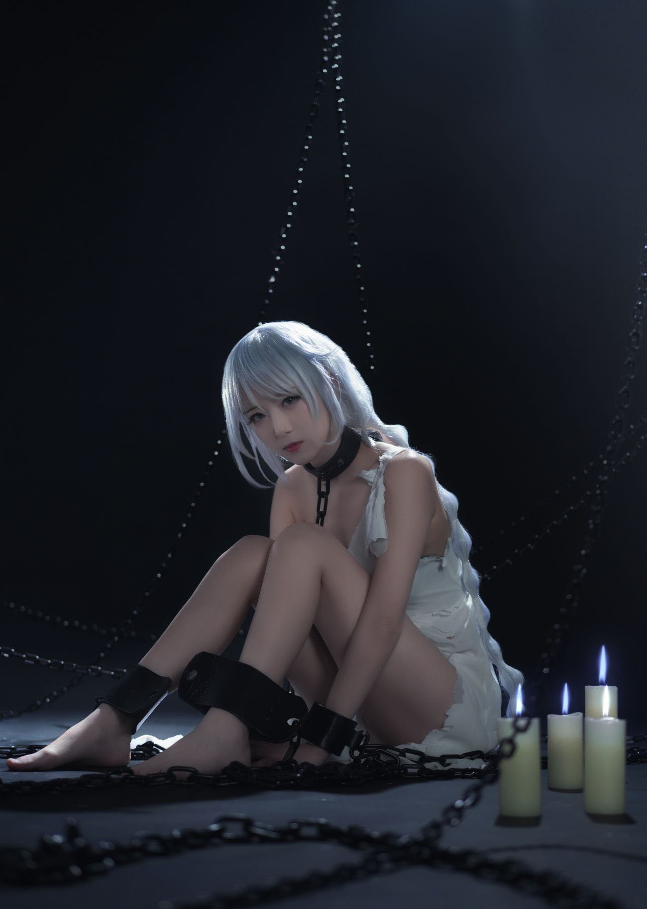 美女戰(zhàn)士與階下囚? 鐵板燒鬼舞w 斯卡蒂