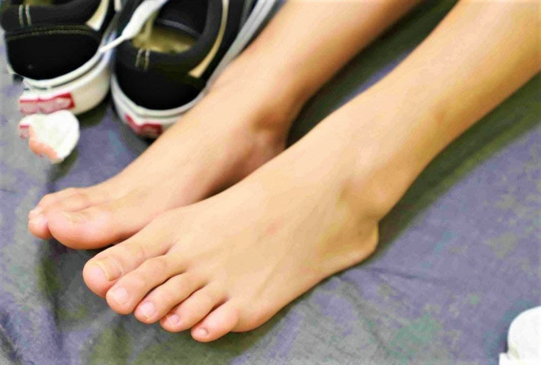 這么好看的美人美腳 真是讓人垂涎三尺