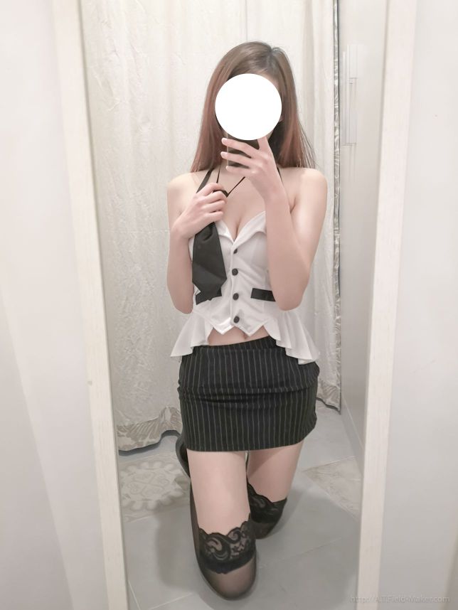 包臀裙女教師