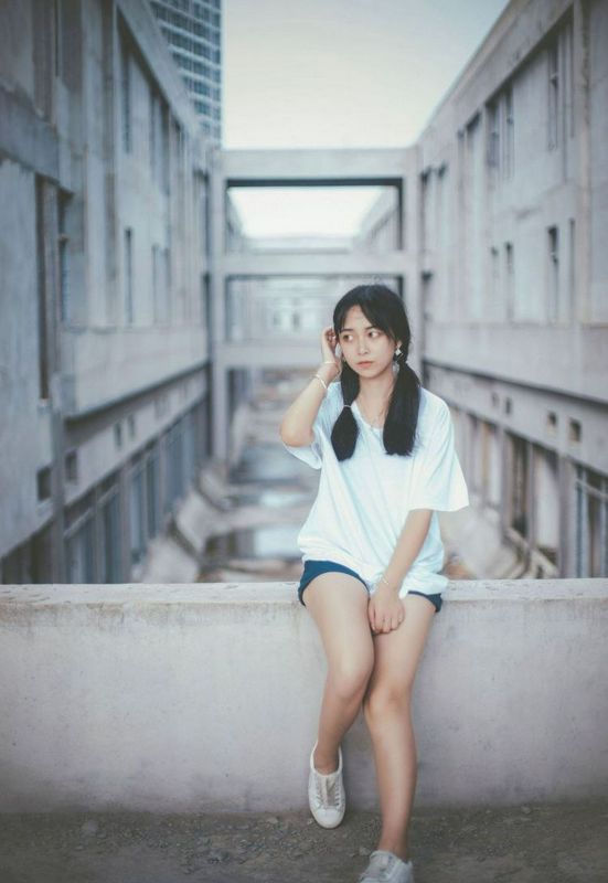 陽光小姐姐