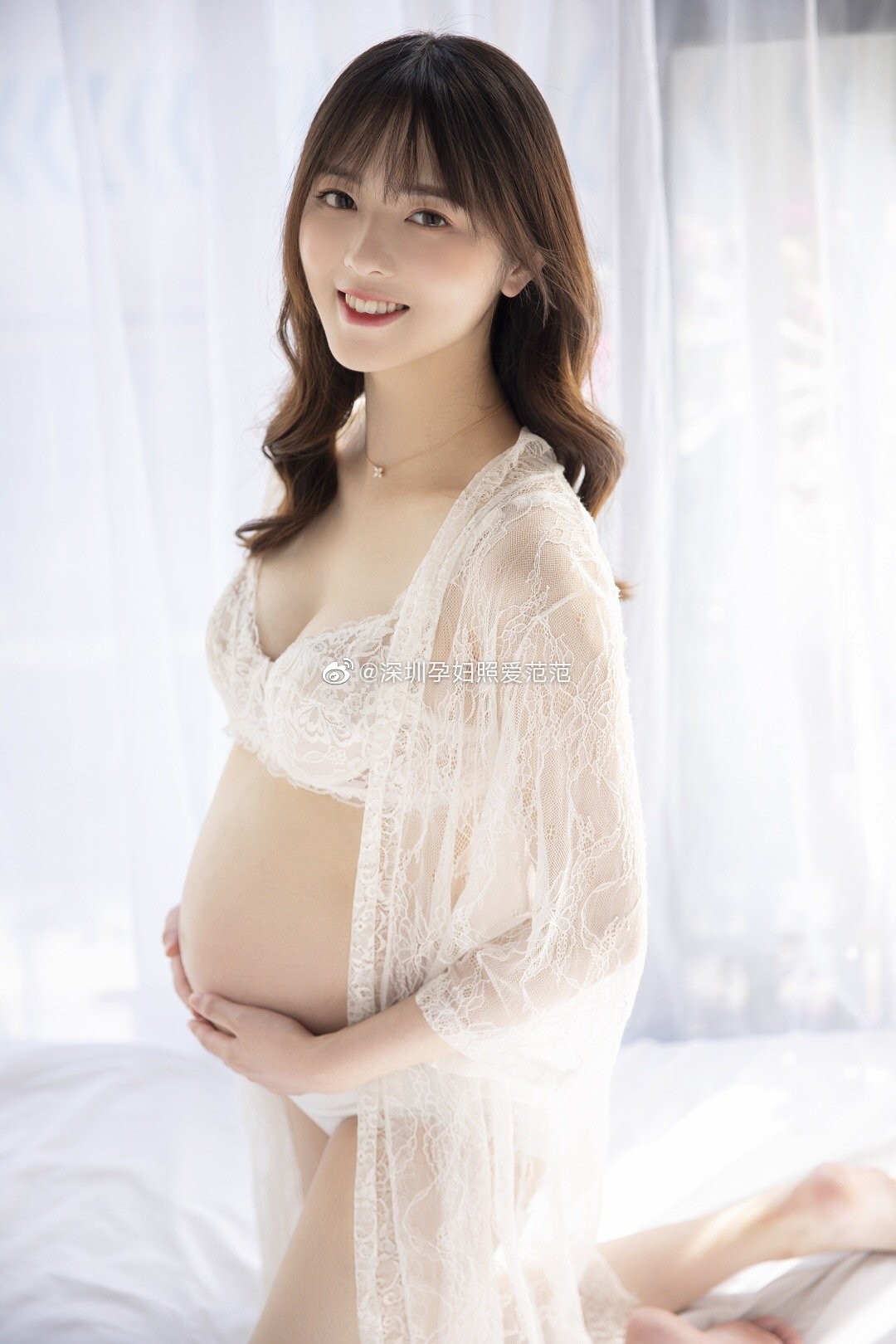 國產(chǎn)孕婦美圖分享 純美圖不露點(diǎn) 042303