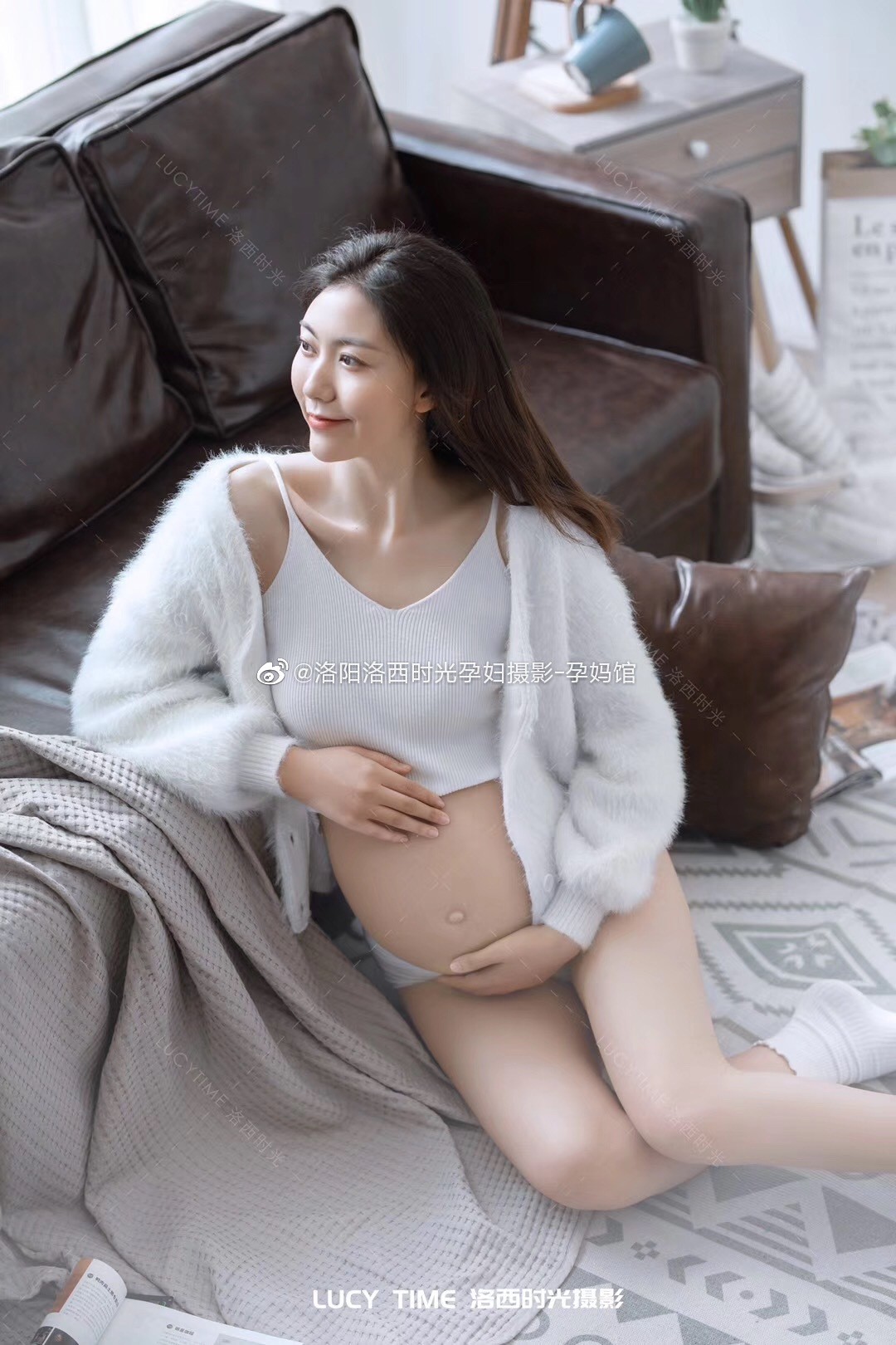 國產(chǎn)孕婦美圖分享 純美圖不露點(diǎn) 042303