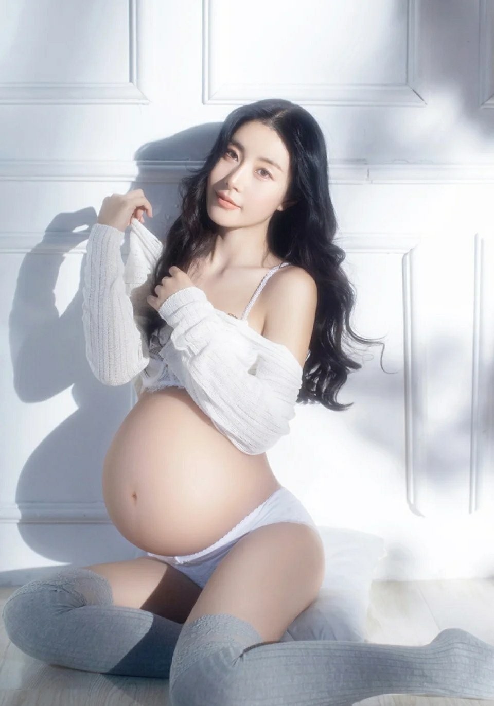 國產(chǎn)孕婦美圖分享 純美圖不露點(diǎn)