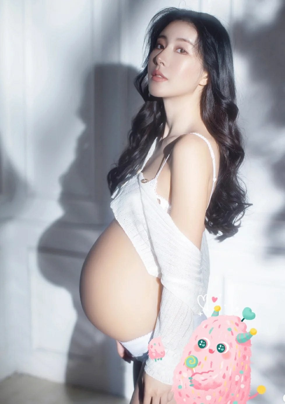 國產(chǎn)孕婦美圖分享 純美圖不露點(diǎn)