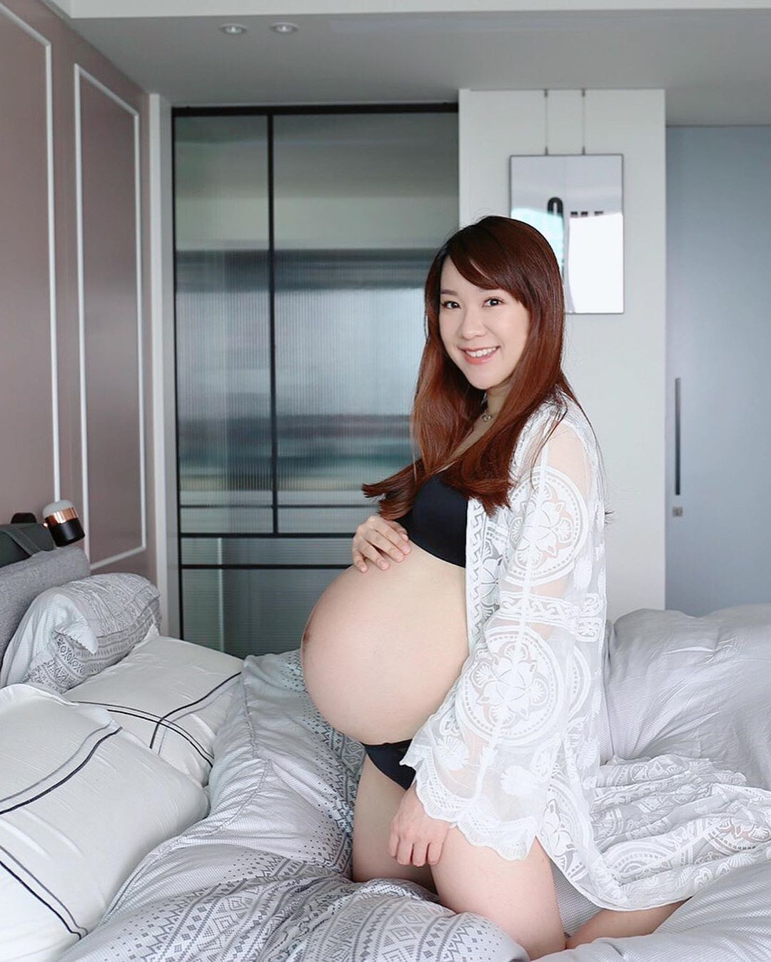 國產(chǎn)孕婦美圖分享 純美圖不露點(diǎn)