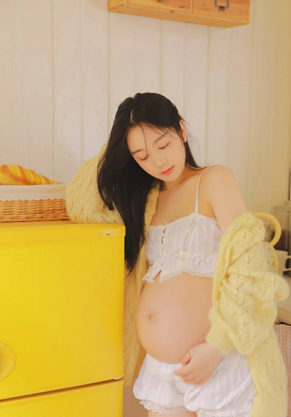 國產(chǎn)孕婦美圖分享 純美圖不露點(diǎn)