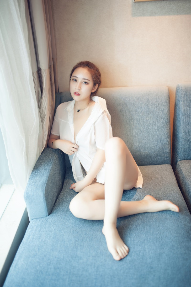 極品國模系列之喬依琳旅拍套圖