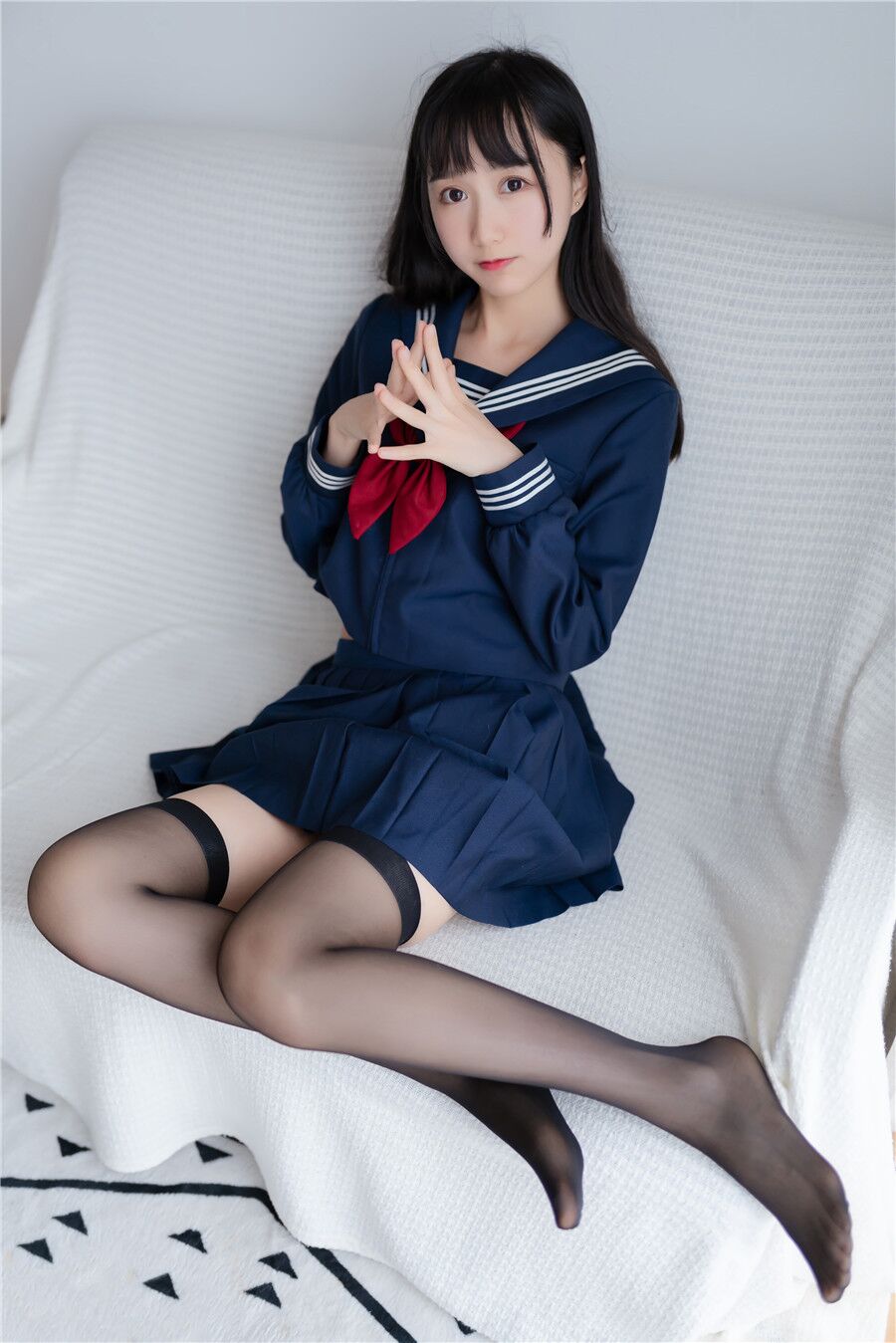 水手裝黑絲小姐姐寫真