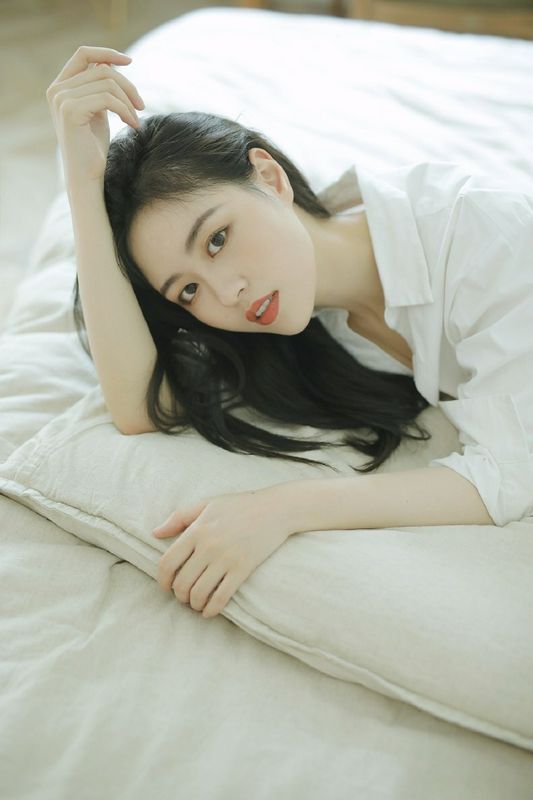 藏不住的曼妙嬌軀視覺炸裂呈現