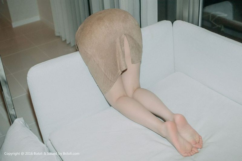 醉酒の人妻柳侑綺