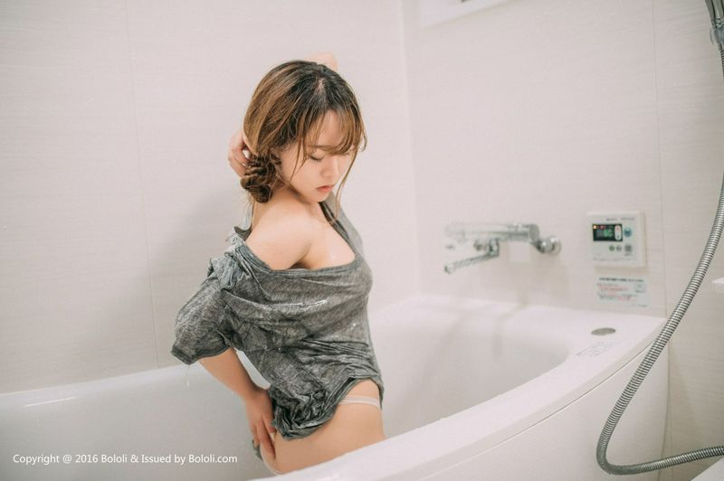醉酒の人妻柳侑綺