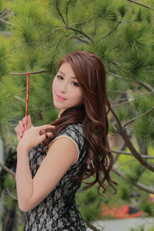 Model寫真系列長腿美模鄔育锜旗袍古典風高跟美腿
