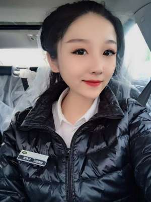 人前溫婉淑儀，人后悶騷放蕩