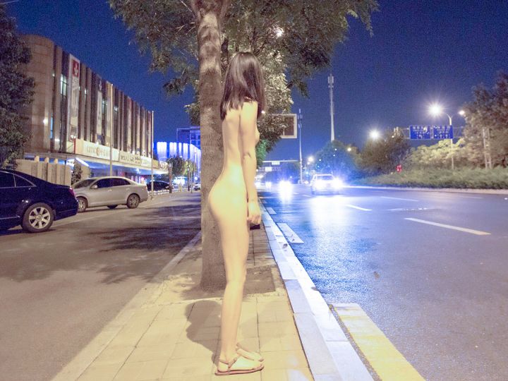 騷浪小姐姐大膽戶外露出系列