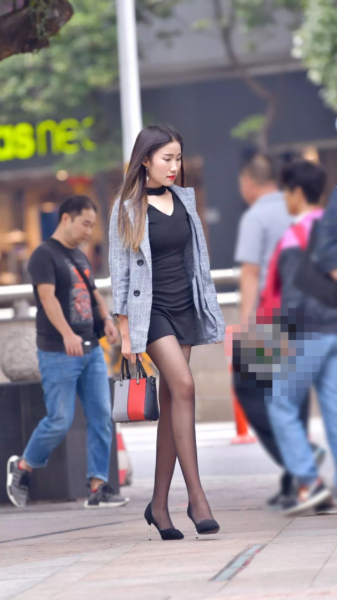 有一種誘惑，叫大長腿