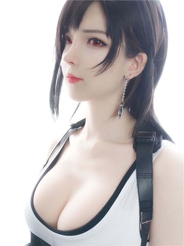 未來女警吸引姿態(tài)