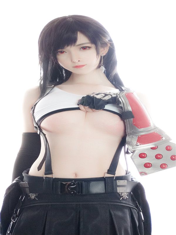 未來女警吸引姿態(tài)
