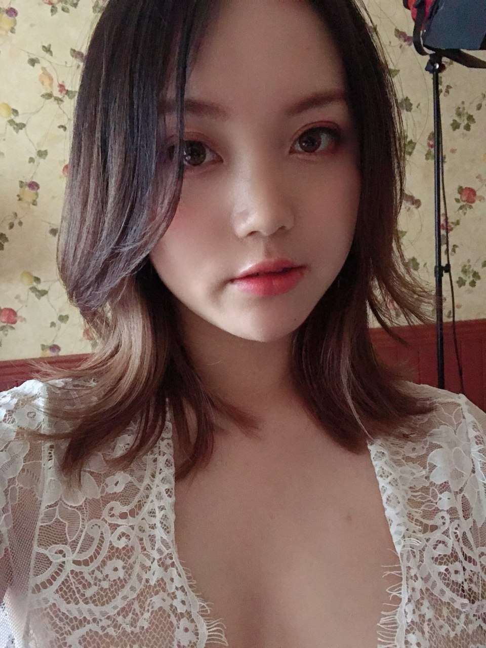 露臉美女1 7月24日更新