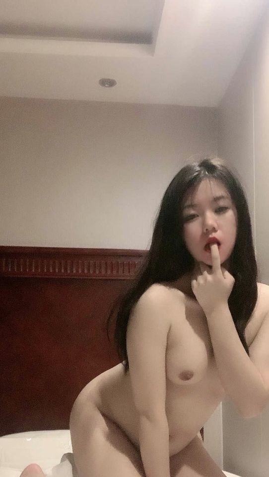 露臉美女2 7月24日更新