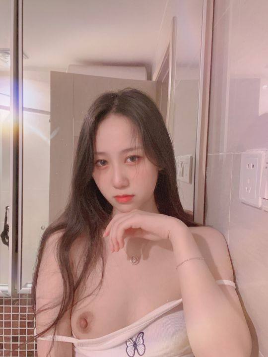 露臉美女6 7月24日更新