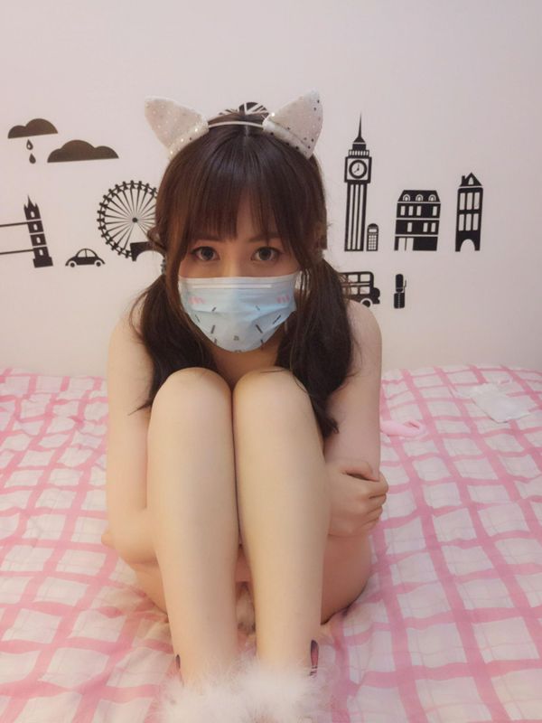 貴族學校的絲生活第八章：麗麗、辰辰、思思的性愛狂歡