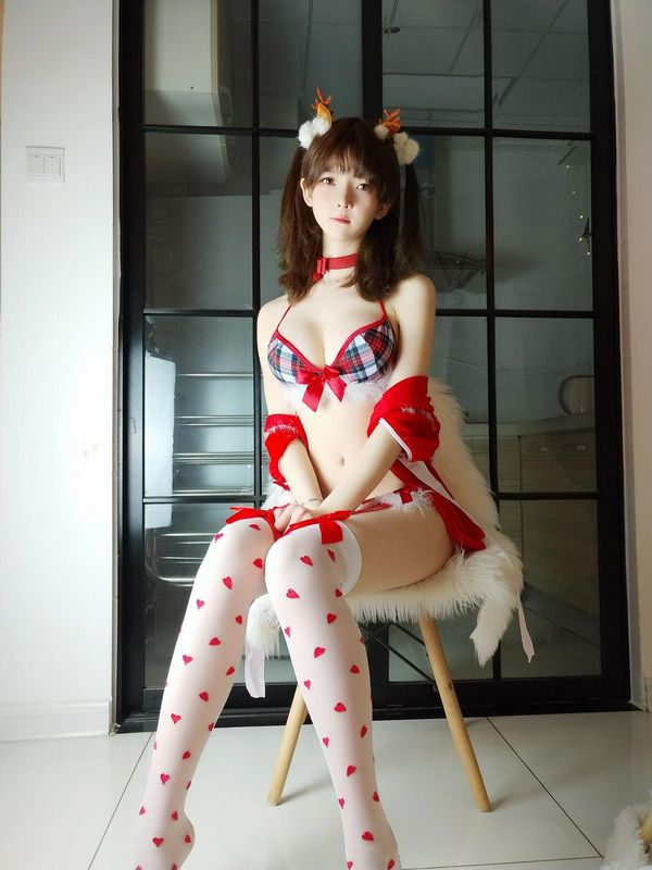 與老板玩起了夫妻交換2