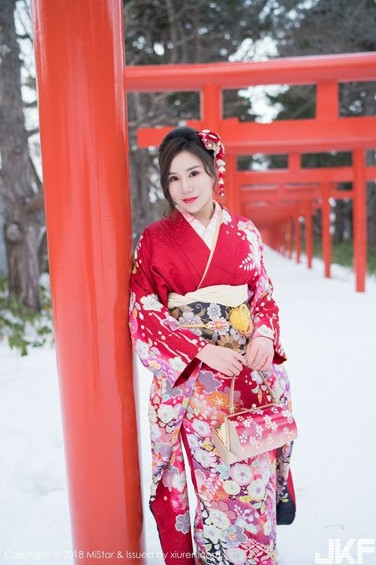 徹底墮落的絕世美女中