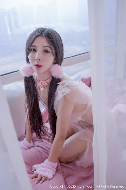 破產的漂亮女少婦