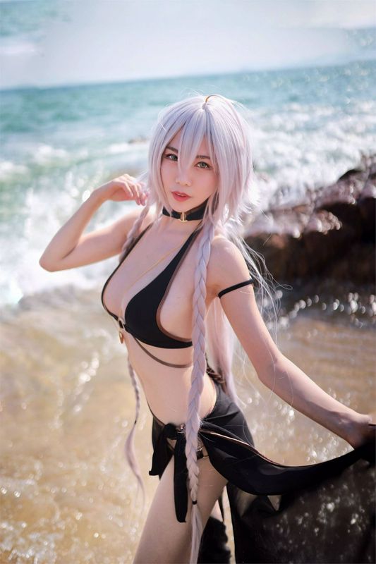美麗的家庭主婦_1