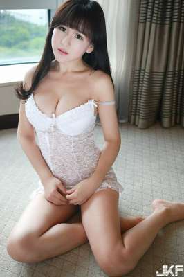 新任女教師