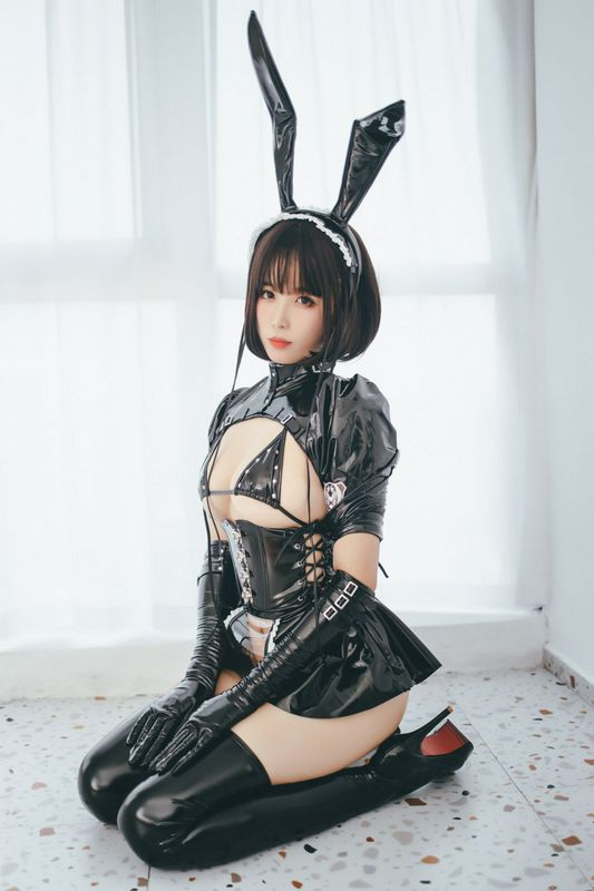 軒蕭學姐兔女郎女仆
