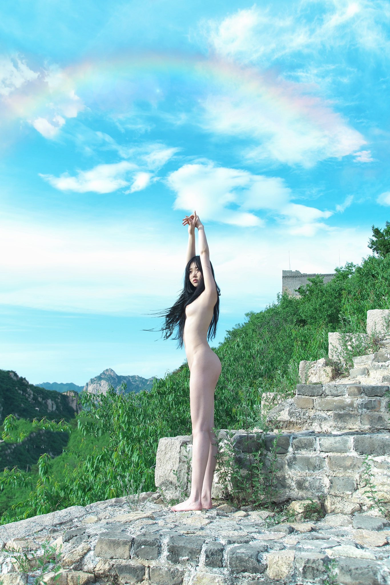 圓圓的翹臀，長長的大腿，白白的奶子，都是你喜歡的美嬌娘，第一季