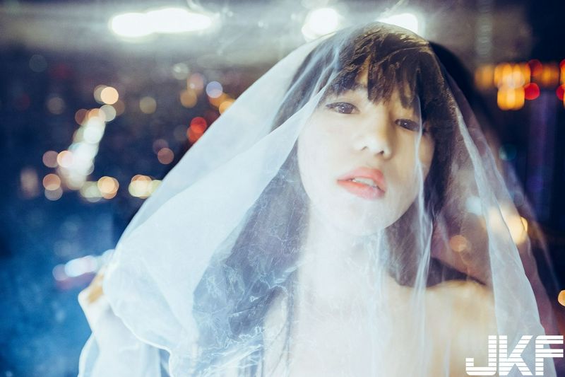 推女郎艾栗栗唯美套圖