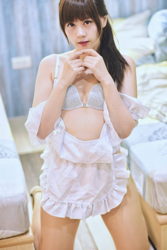 尤物Becky尤妮絲