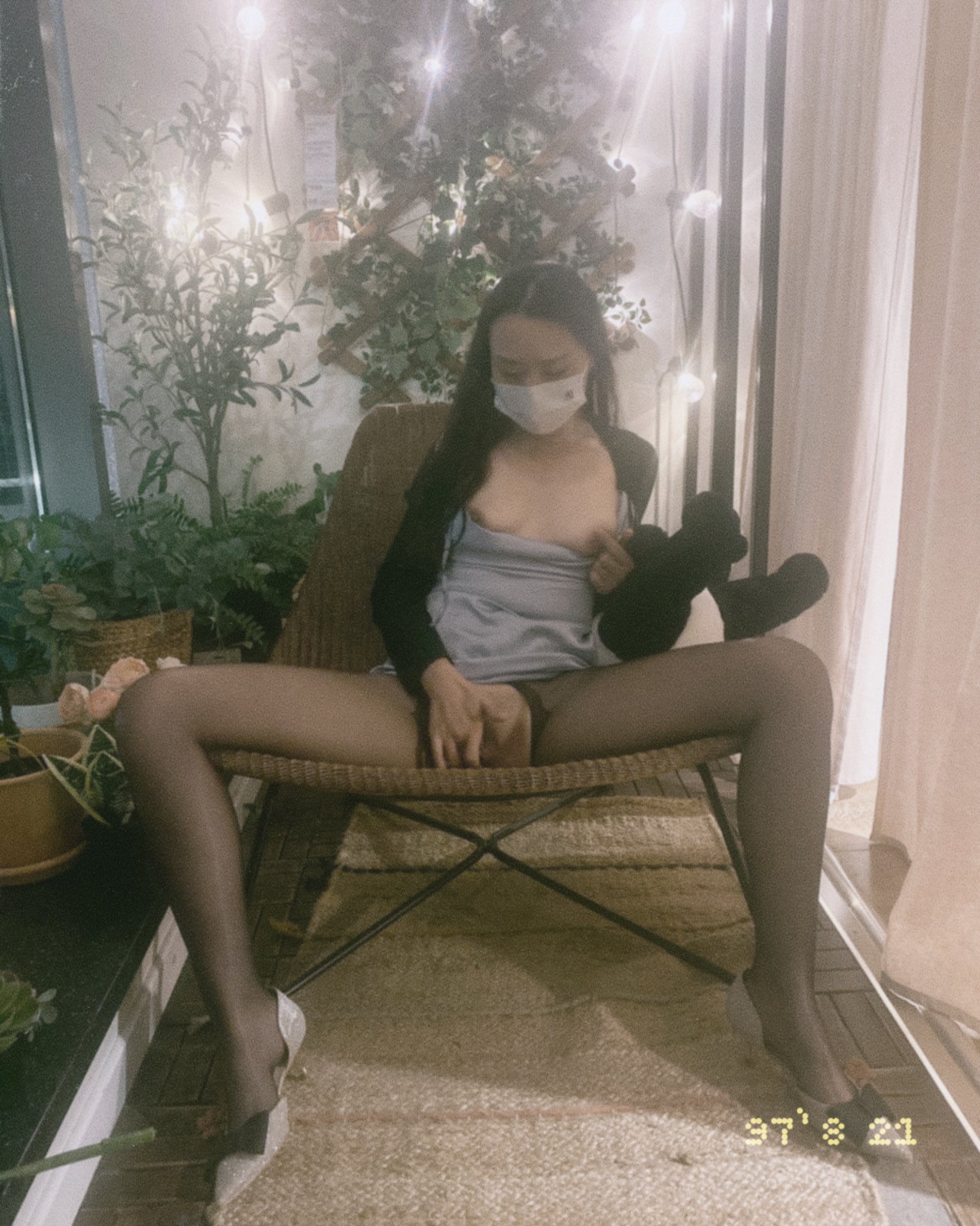 今天的主題是露出來 一