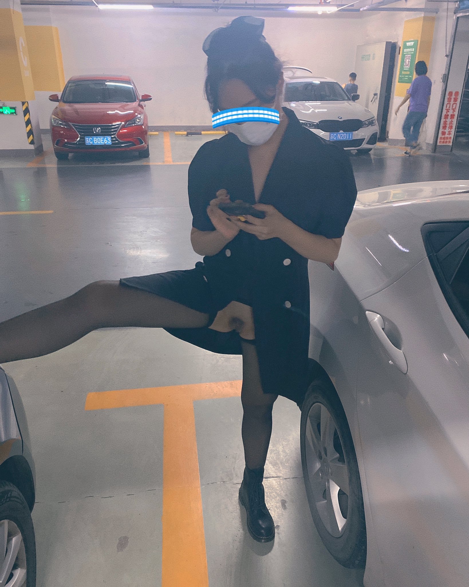 今天的主題是露出來 一