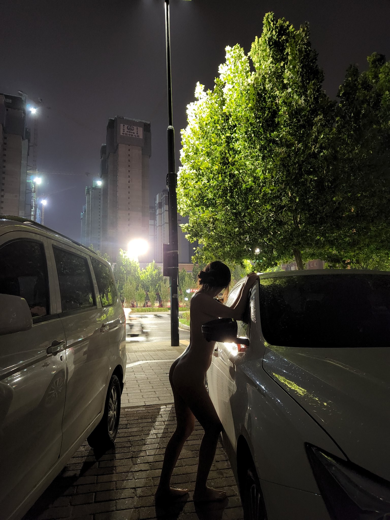 今天的主題是露出來 二