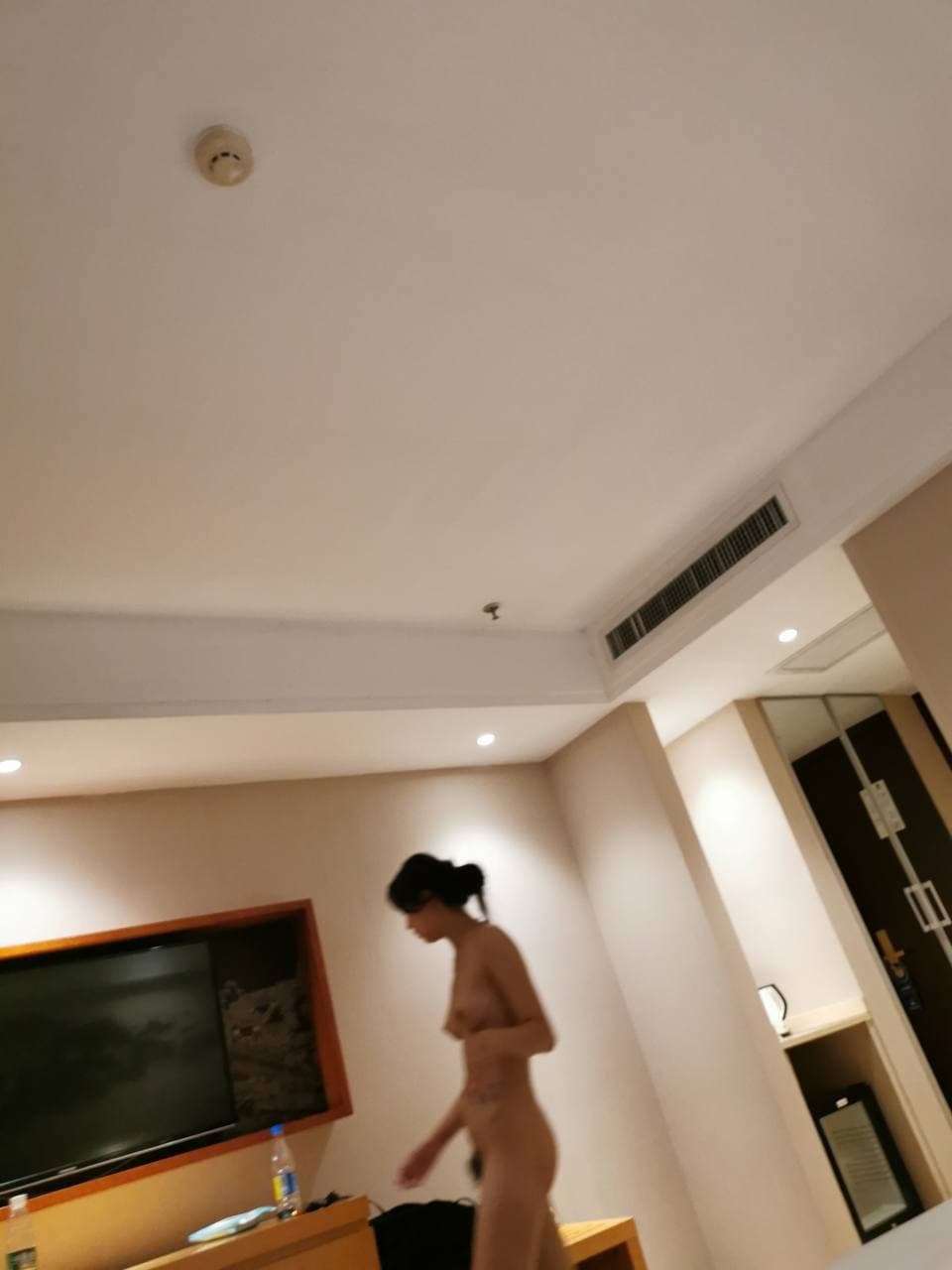 居家發騷的母狗們