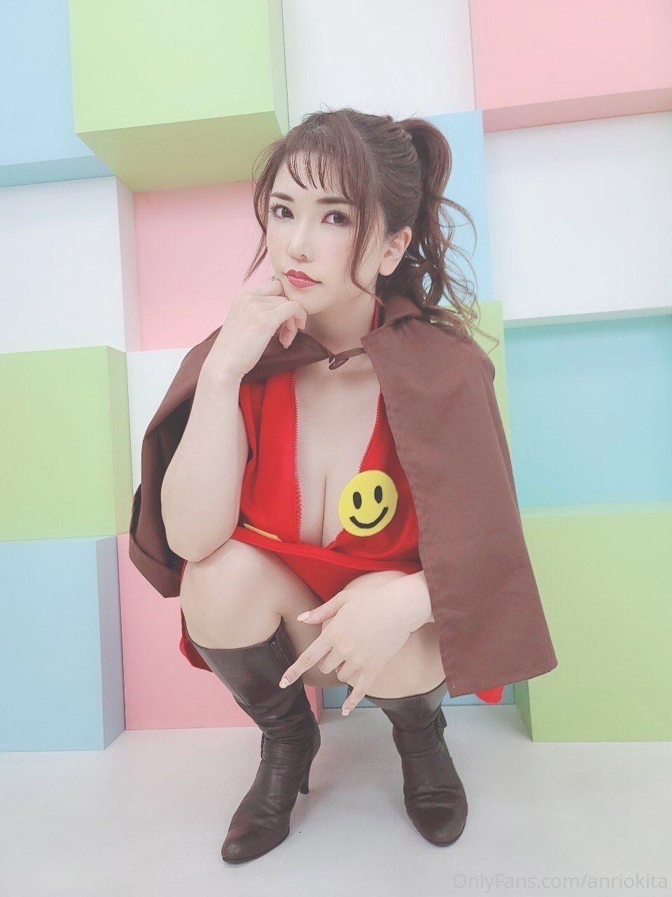 男女休嬉笑皆來哺育中