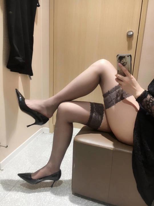 美腿圖片欣賞2022122602