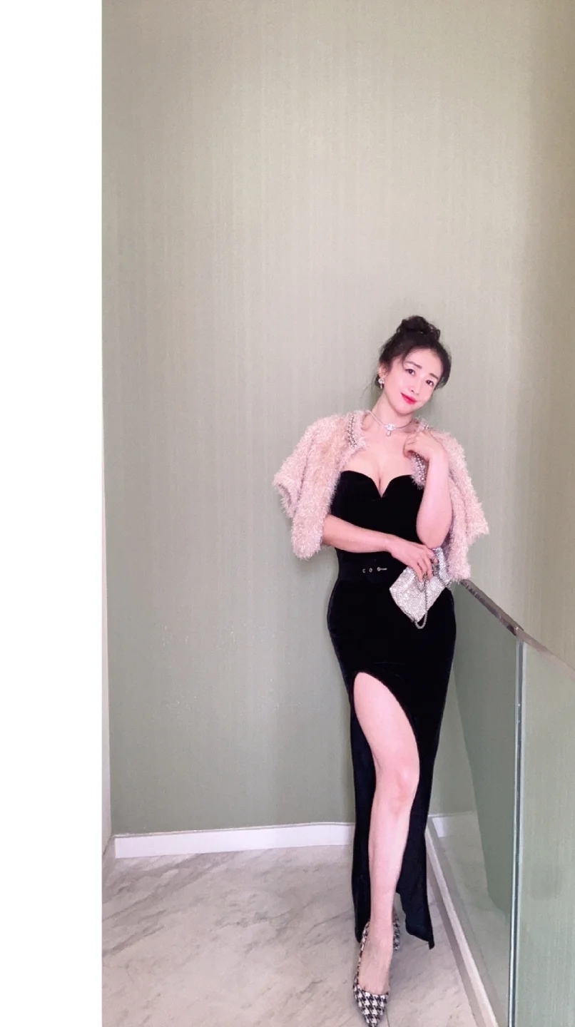 四十一歲白天鵝，老蚌生珠如少女