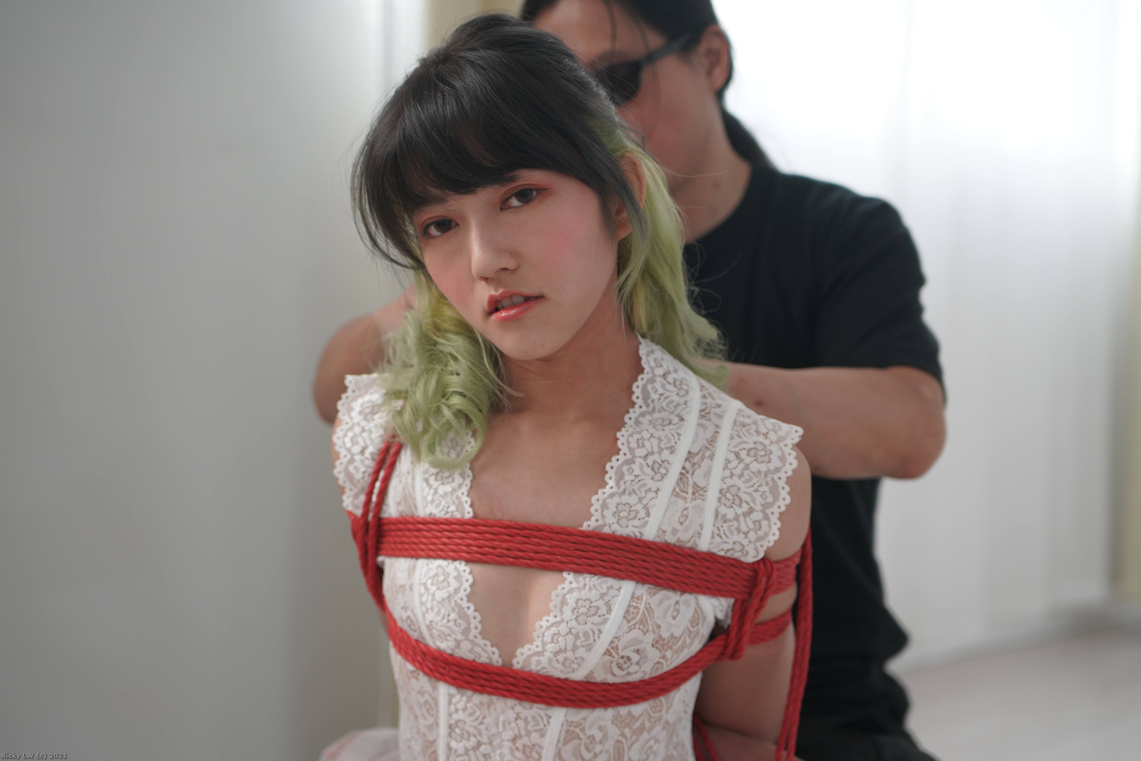綁起來操