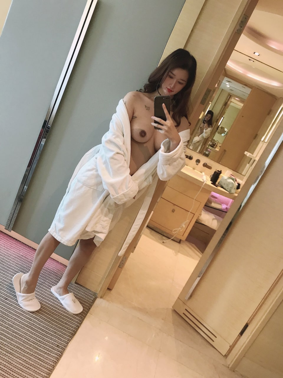 哥們切記：人間自有真情在，60分鐘800塊