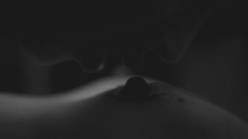 好乳知時節(jié) 這次還是奶子 奶子
