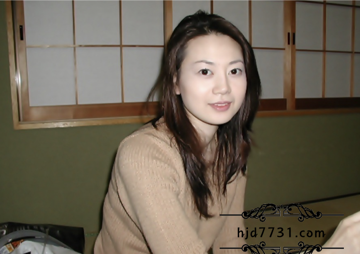 露臉反差的妹子
